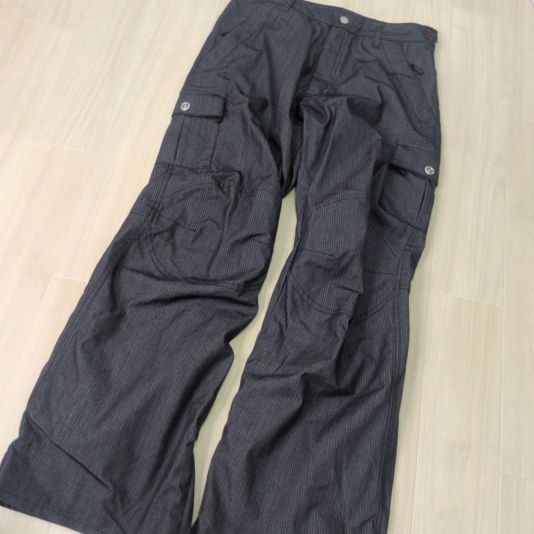 美品　kiss mark 　ダークグレー　スキーウェア　上下セット　メンズ