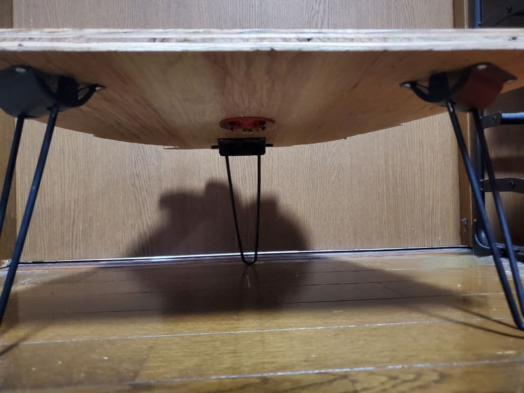 アウトドアモンスター　FREE BOARD　ちゃぶ台　テーブル