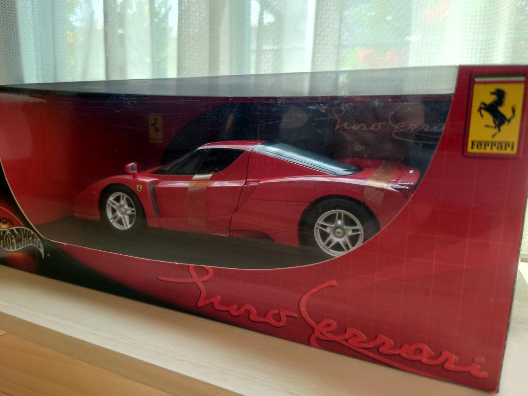 1/18 Hot Wheels(ホットウィール) エンツォ フェラーリ