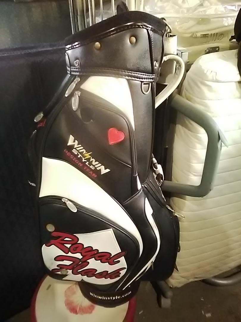 WINWINSTYLE　ウィンウィンスタイル　ゴルフ　キャディバッグ　トランプ
