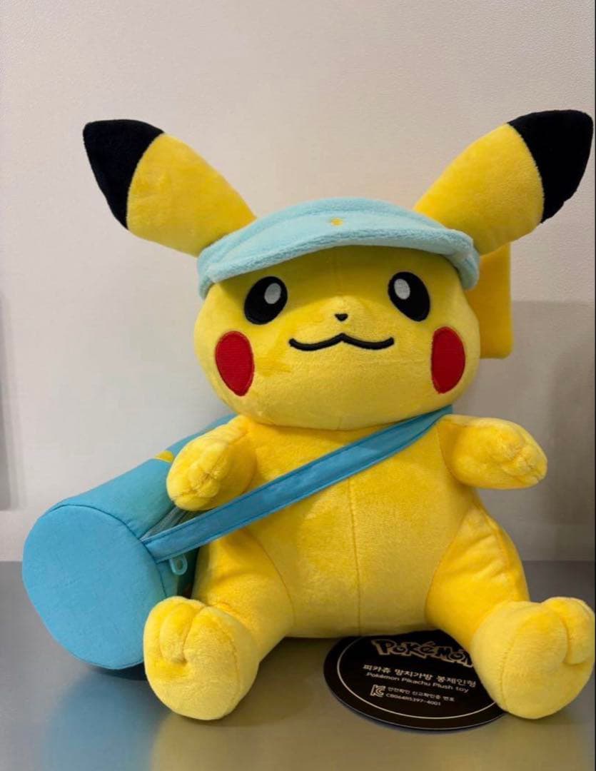 ピカチュウ　ぬいぐるみ　韓国限定