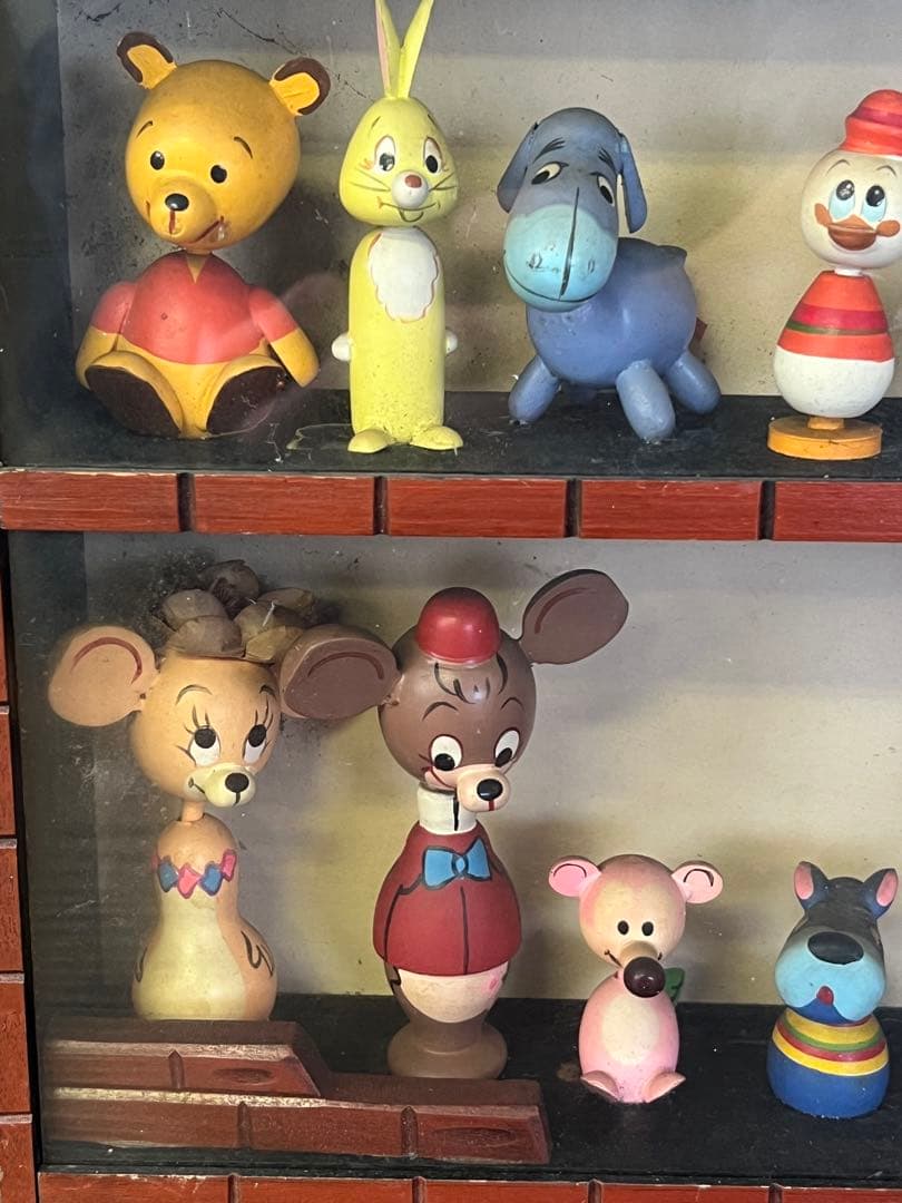 Disney ディズニー まんがこけし 19体　木製 飾り棚 昭和レトロ