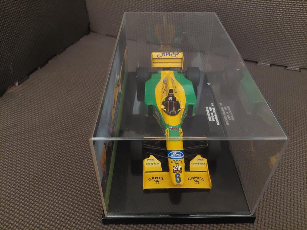 1/18 #6 Benetton B194 R.Patrese CAMELロゴ