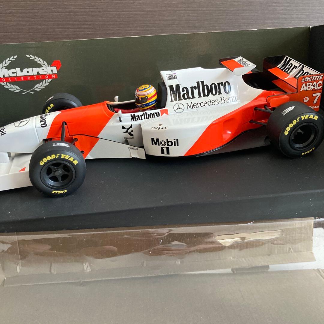 Marlboroマクラーレン メルセデスMP 4/10 1/18