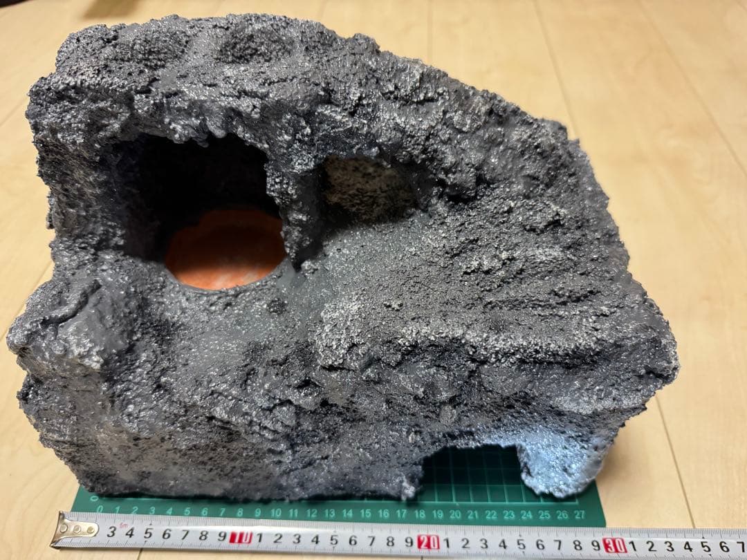 爬虫類用 二部屋構造ウェットシェルター 湿度管理 横長設計