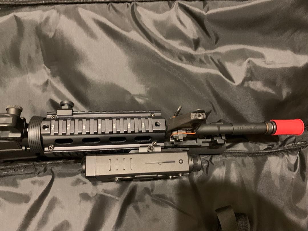 【超お得】東京マルイ次世代電動ガンM4A1 SOCOM CARBINEパーツ多数