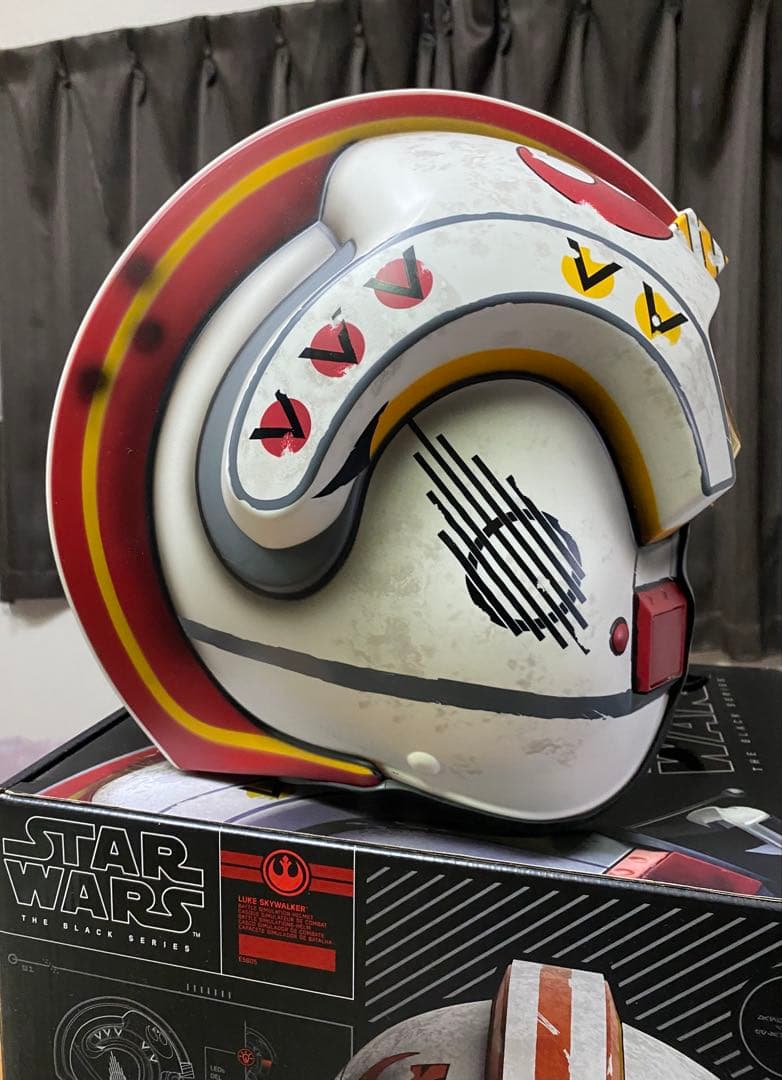 スターウォーズ　ルークスカイウォーカー　ヘルメット　ブラックシリーズ　ハズブロ