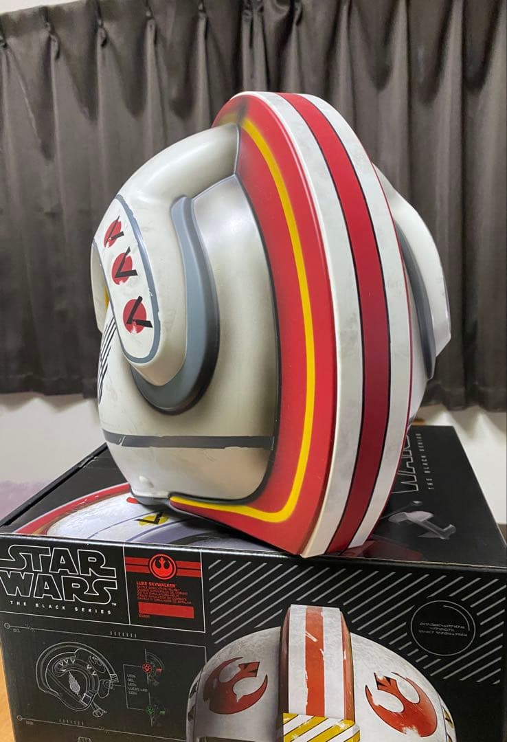 スターウォーズ　ルークスカイウォーカー　ヘルメット　ブラックシリーズ　ハズブロ