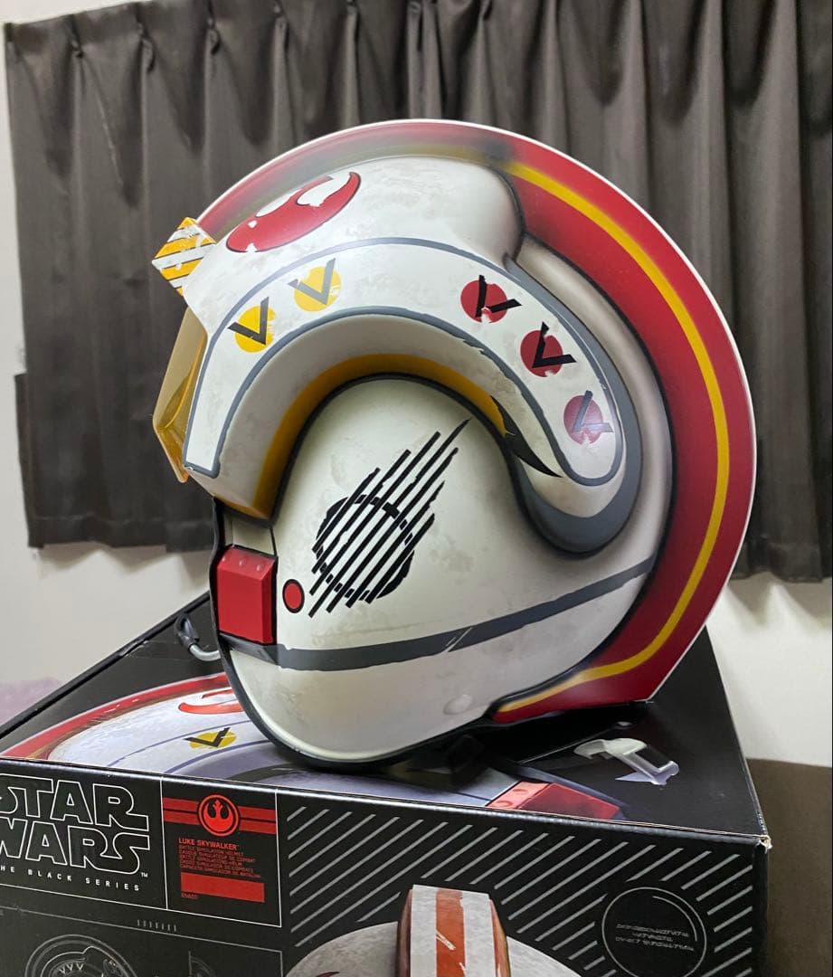スターウォーズ　ルークスカイウォーカー　ヘルメット　ブラックシリーズ　ハズブロ