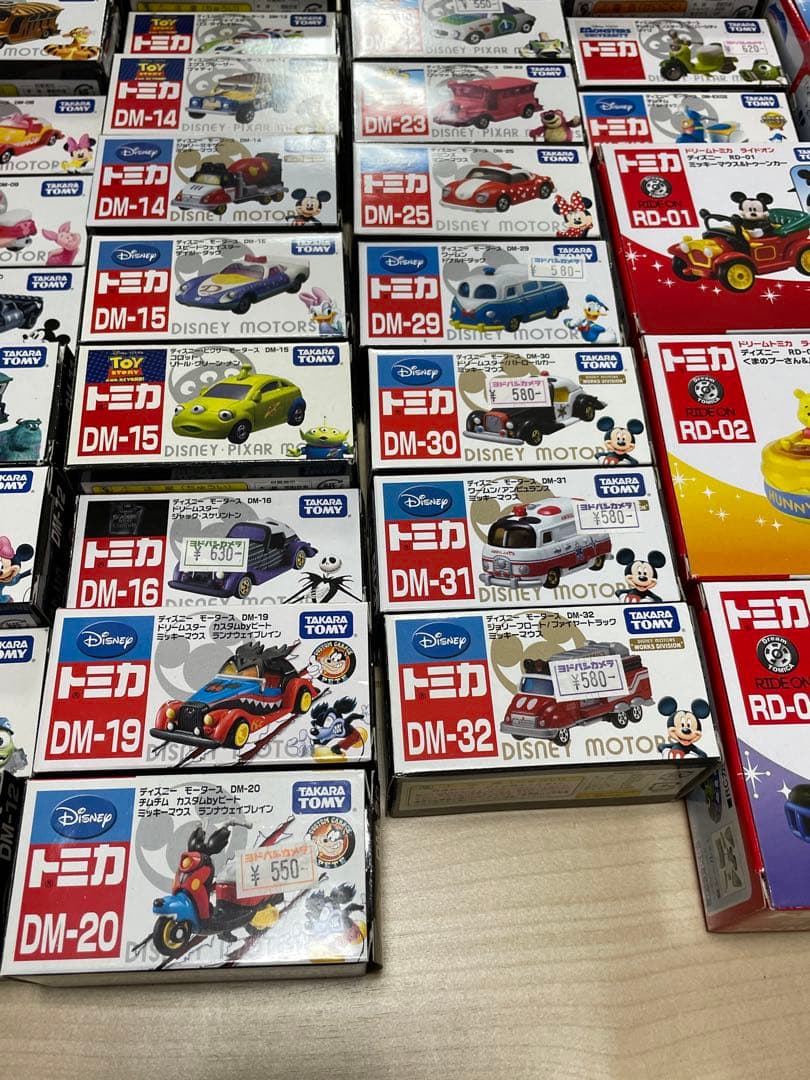 ディズニートミカ　タカラトミー ディズニーモータース 43台セット