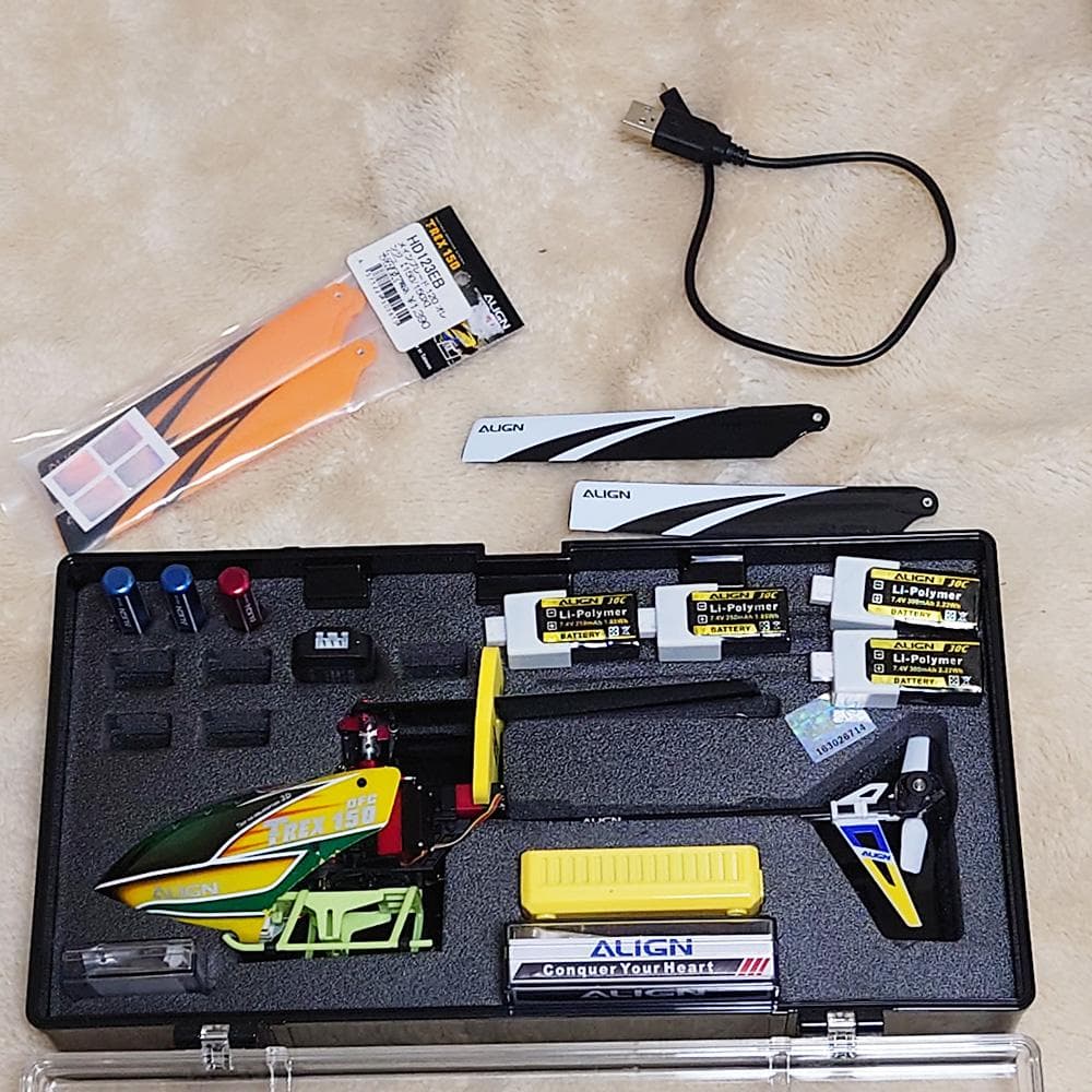 ラジコン　ALIGN TREX150 小型ヘリコプター