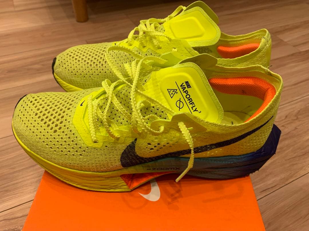 スパイク・シューズ NIKE ZOOM X VAPORFLY NEXT% 3 27.5cm