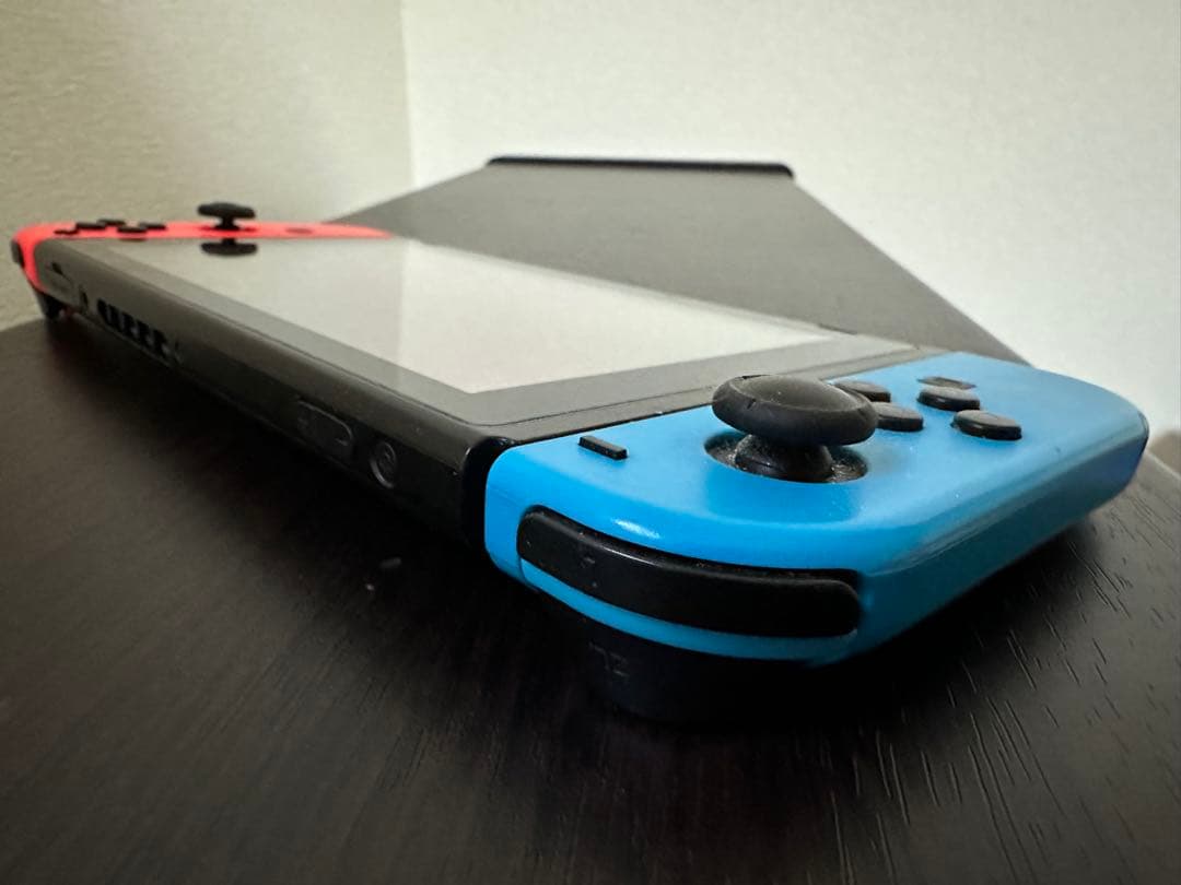 Nintendo Switch 本体 青/オレンジ Joy-Con付き　バッグ付