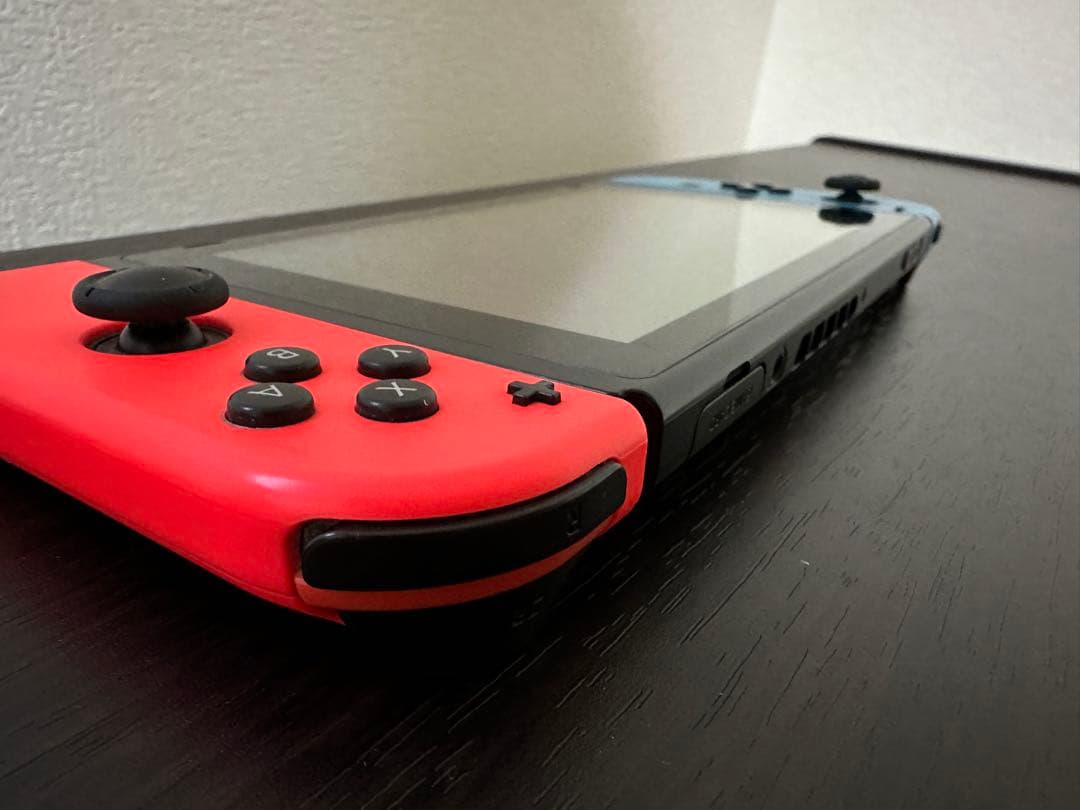 Nintendo Switch 本体 青/オレンジ Joy-Con付き　バッグ付