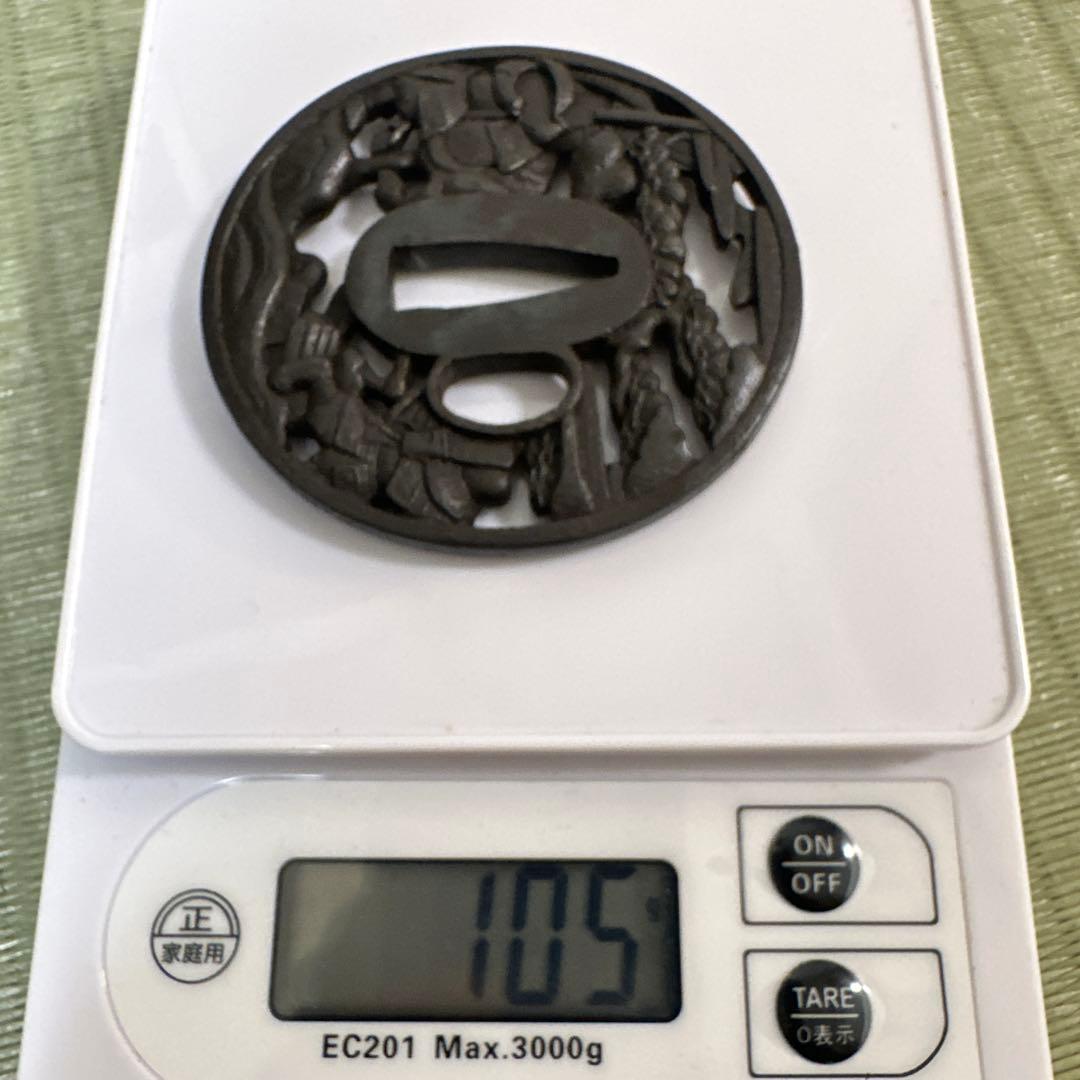 つば，鍔，武具，刀装具，日本刀，金工