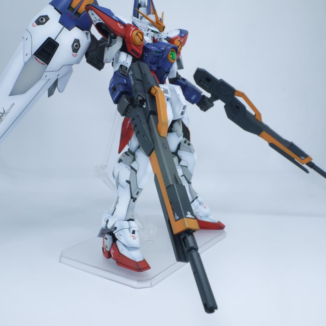 ガンプラ　RG ウイングガンダムゼロ　全塗装　完成品