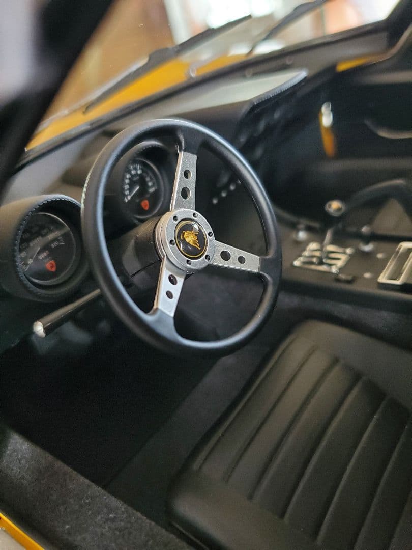 アシェット完成品　ランボルギーニ ミウラ S イエロー