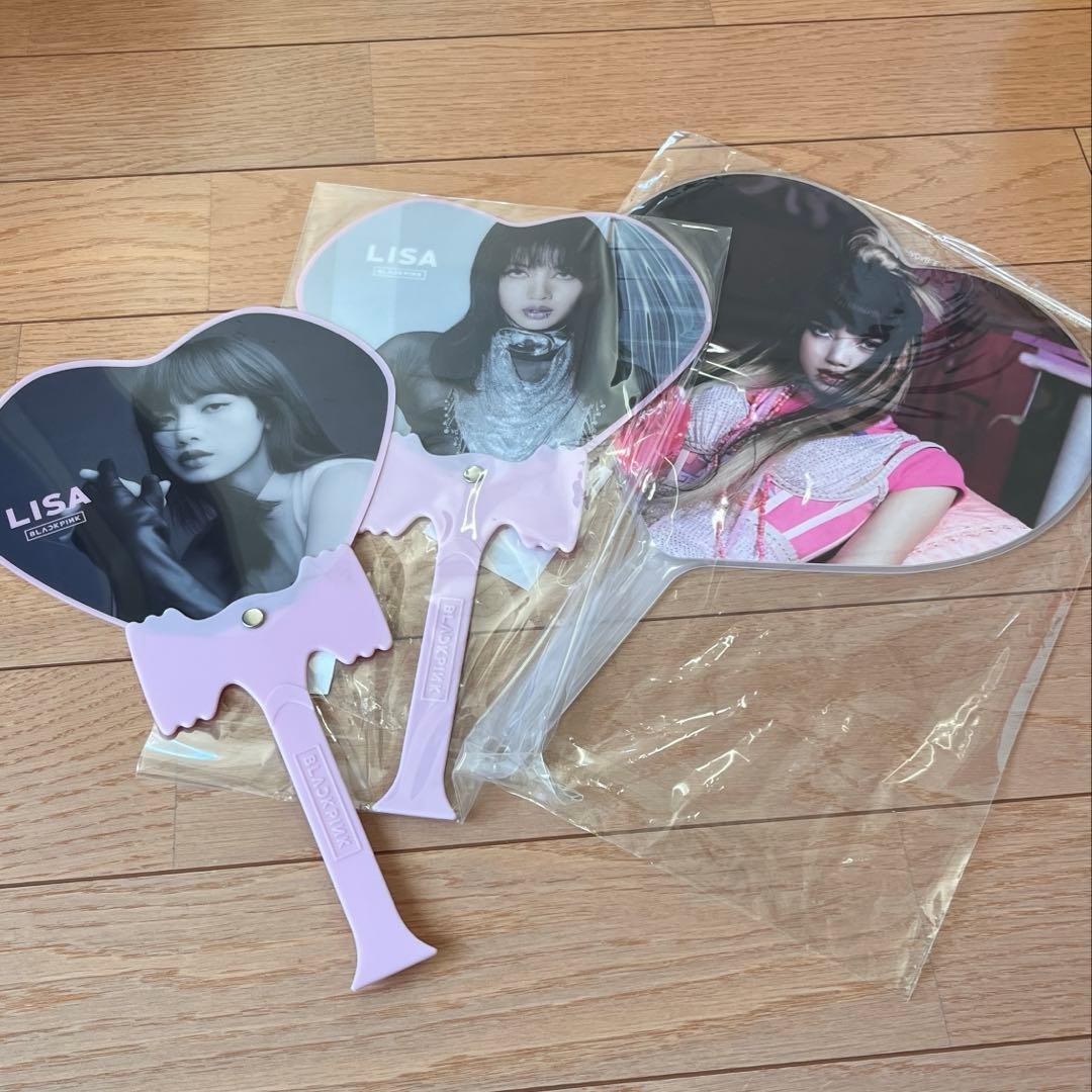 【大晦日限定値下！】BLACKPINK LISA ペンライト+うちわ セット