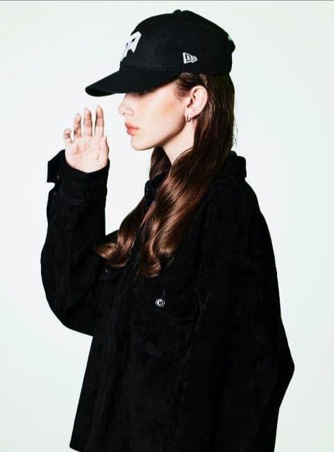 ミセス スニダン コラボ NEW ERA CAP BLACK ピンズ付き