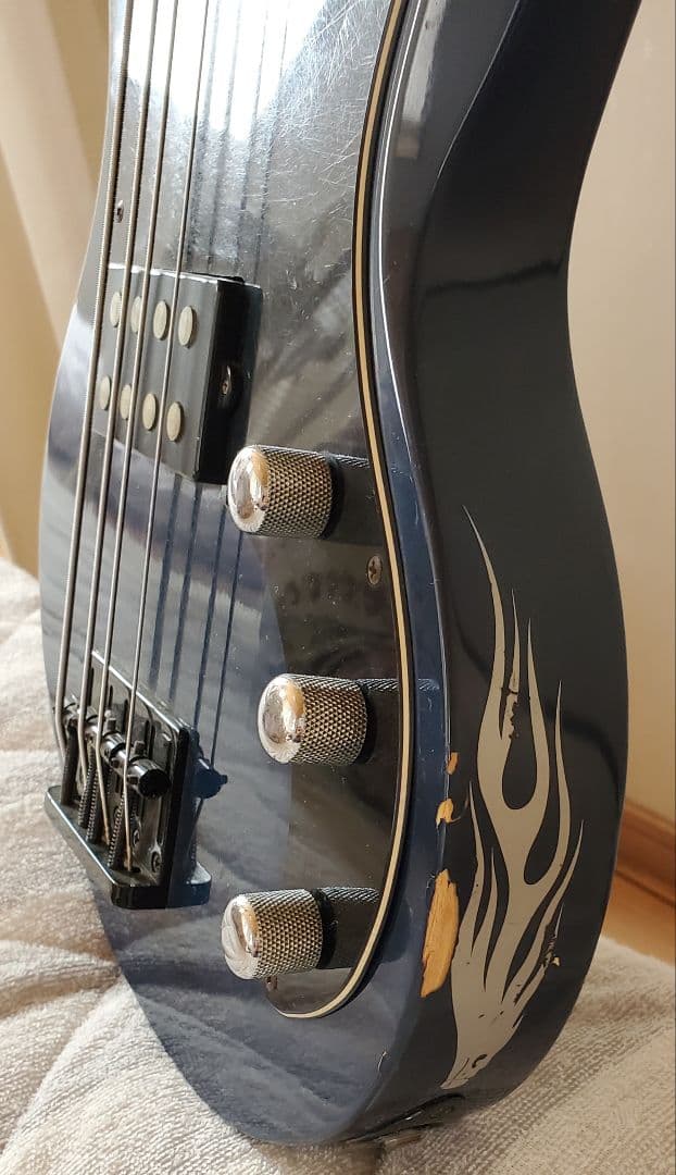 ESP Grassroots G-VP-46B VIPER エレキベース