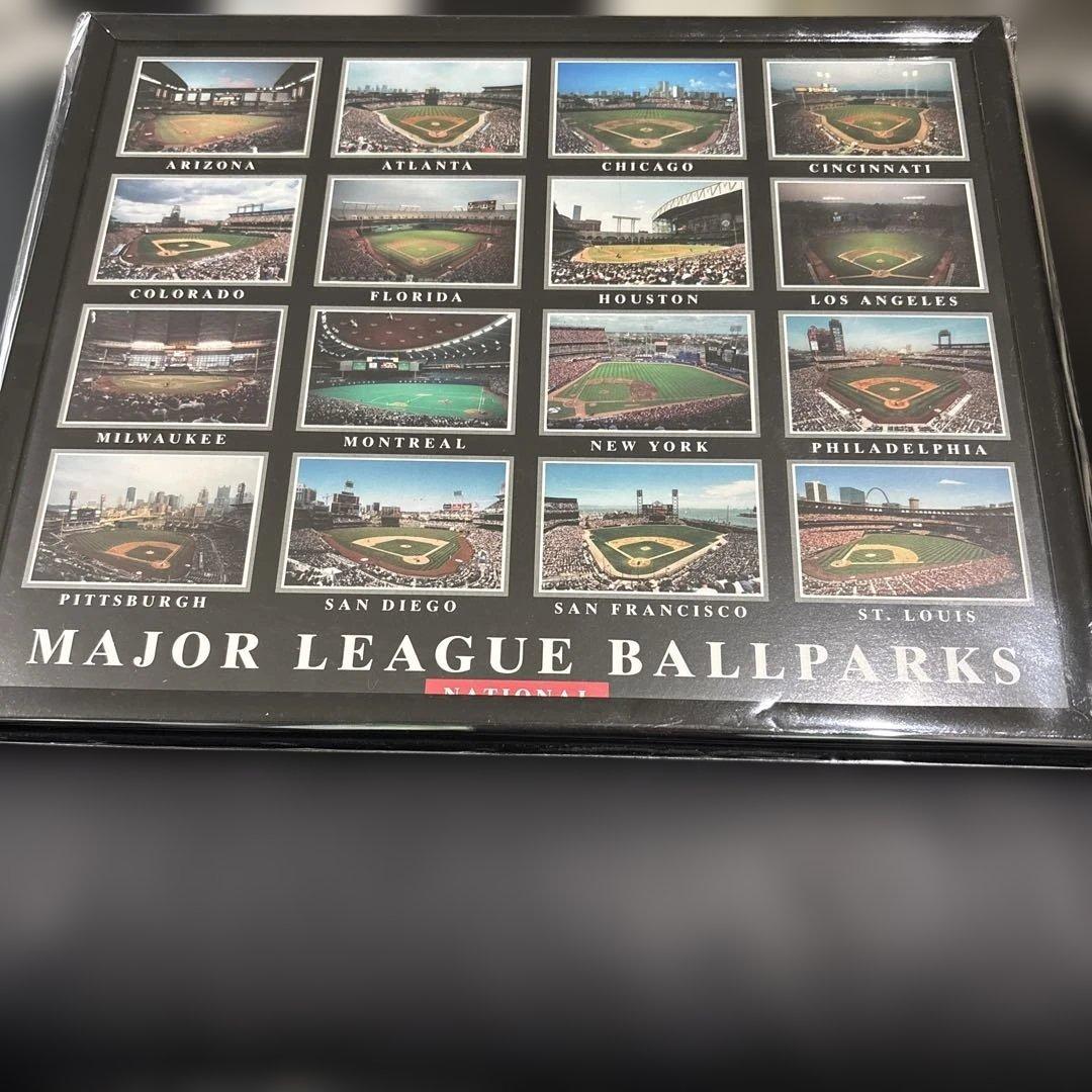 メジャーリーグ ボールパーク -MLB全30球場 2枚組- 航空写真コレクション