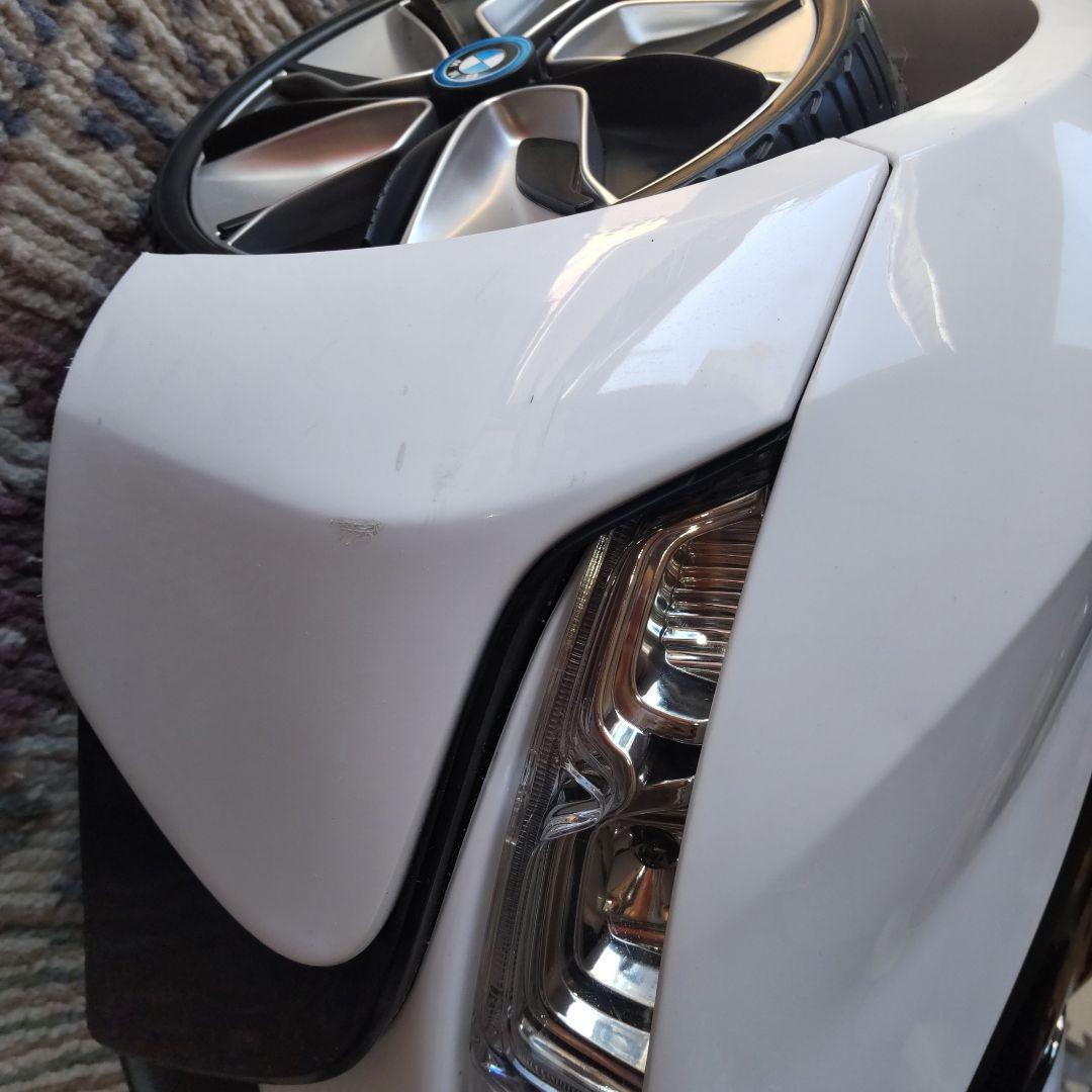 トイザらス　 i8 Concept Spyder 子供用電動自動車