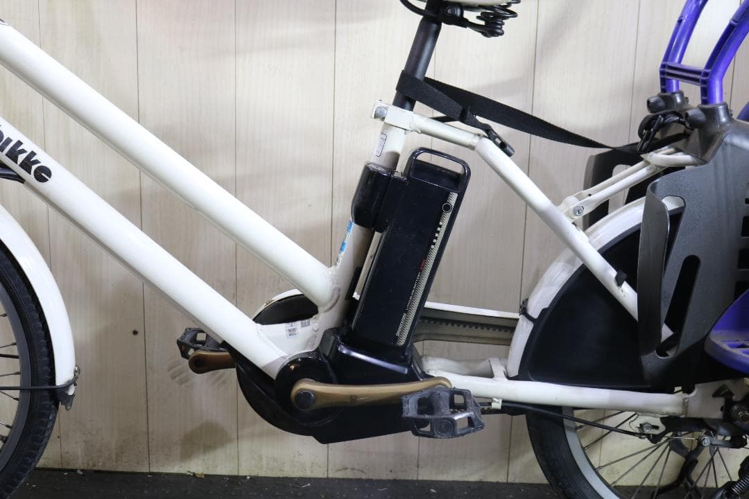 ブリヂストン bikke GRI dd BG0B36 24-20型6AH 白