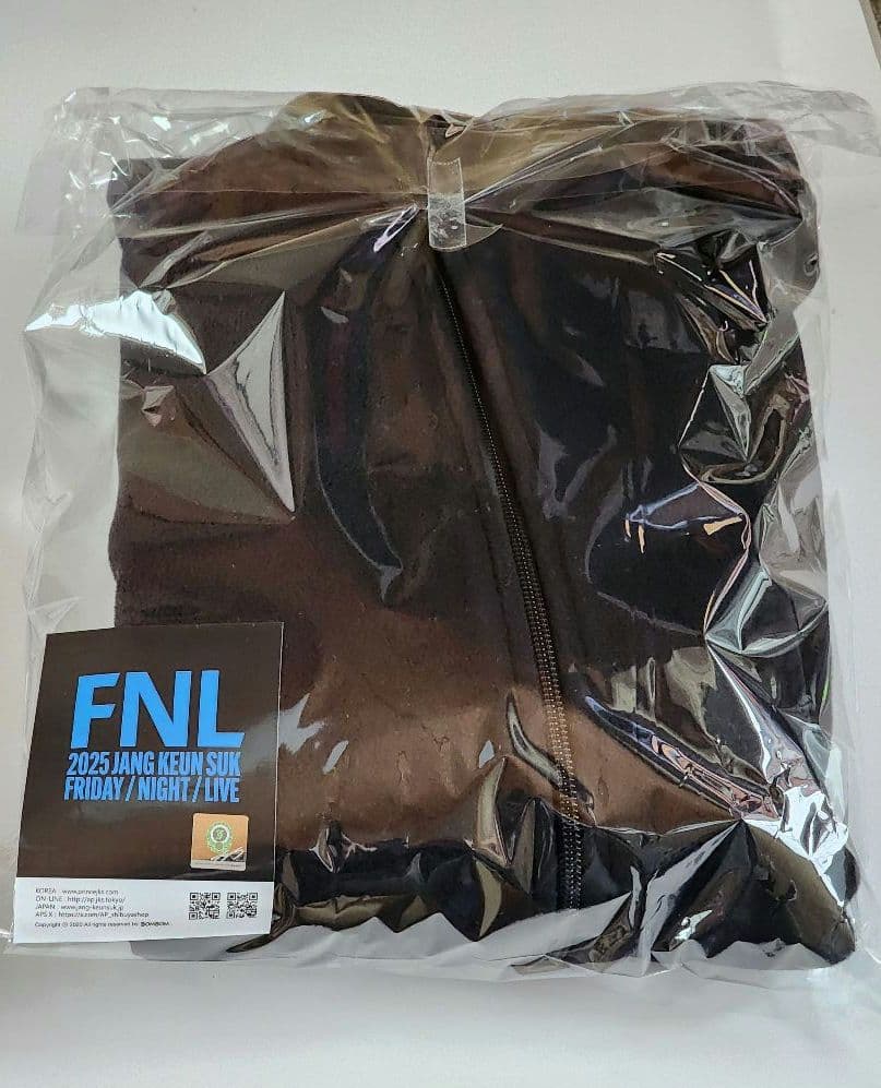 チャン・グンソク FNLファンミグッズ フリースポケットジャケット&缶バッジ