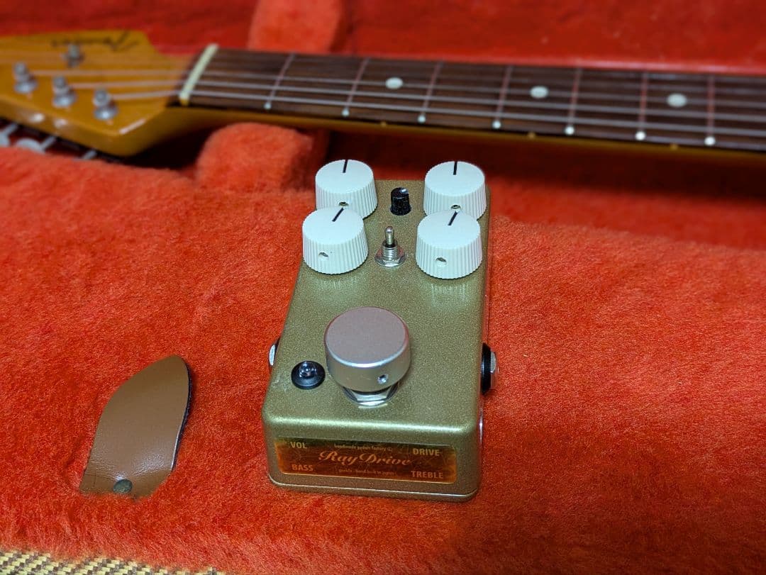 Fender USA 62' Vシリアル サンバースト ストラトキャスター