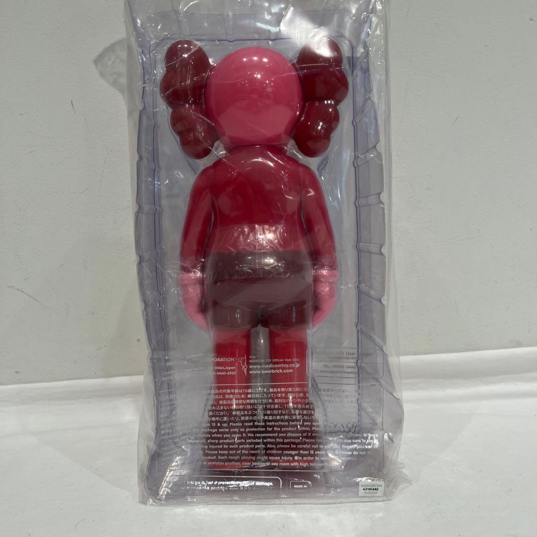 KAWS コンパニオン フィギュア レッド