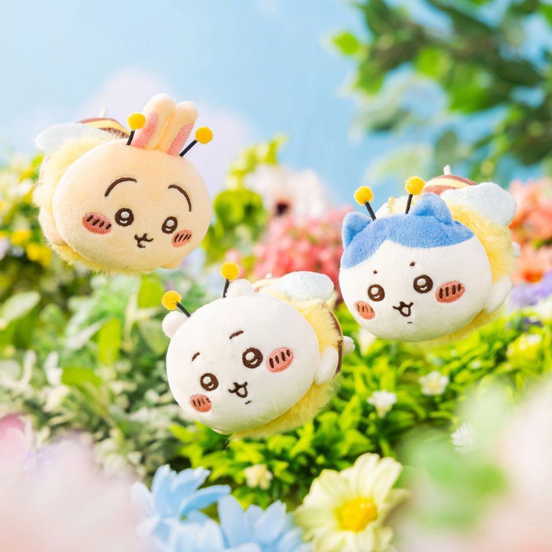 ちいかわ　ハチさんマスコット 東京みやげ お座りぬいぐるみ