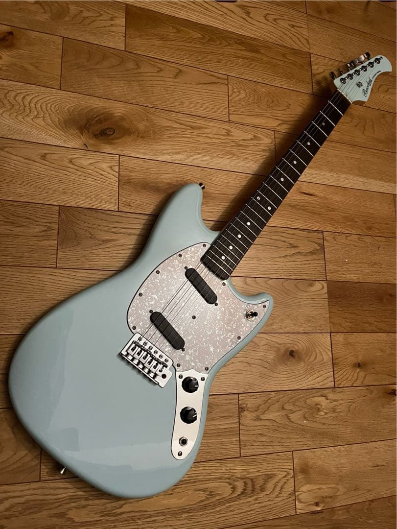 Bacchus BMS-1R PTL-SOB ムスタングタイプ エレキギター