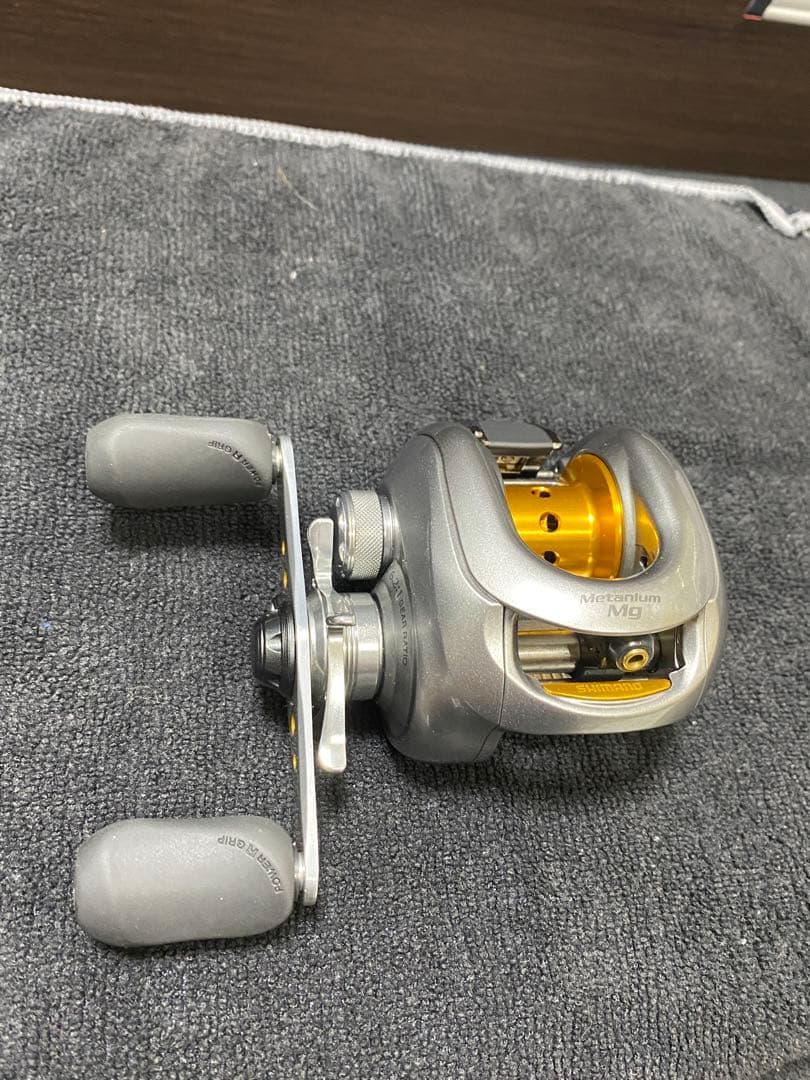 【新品未使用】シマノ　07メタニウムMg 右巻き