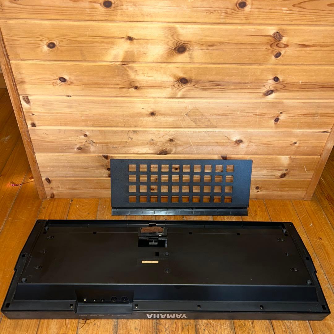 付属品完備　YAMAH ヤマハ　電子ピアノ　キーボード　PSR-310