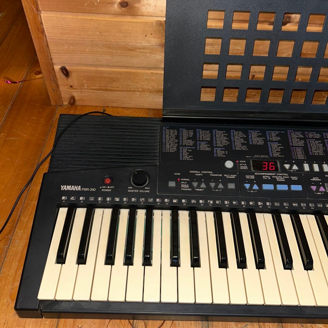 付属品完備　YAMAH ヤマハ　電子ピアノ　キーボード　PSR-310