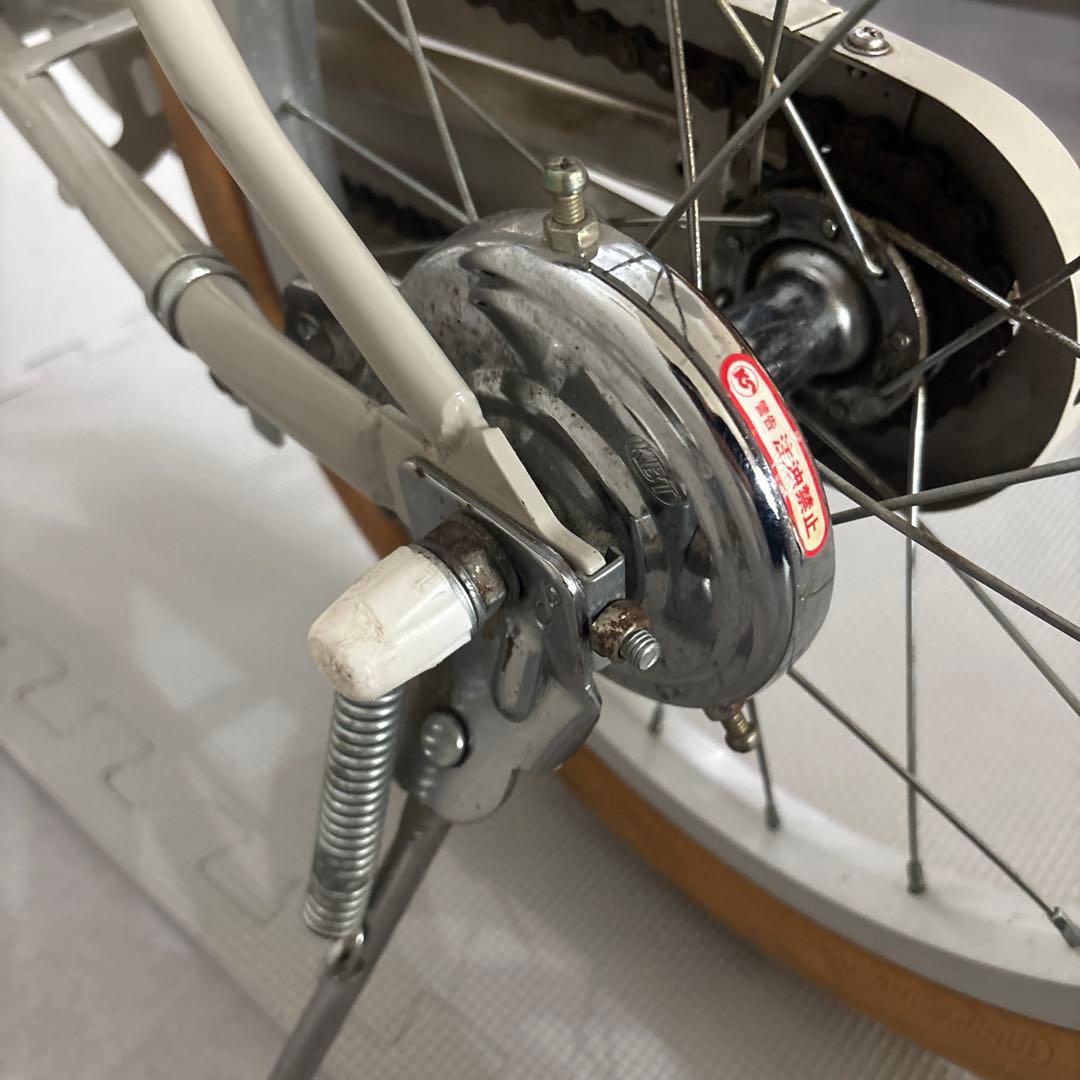 送料込み！little tokyobike 16インチ　補助輪有りスタンド付き