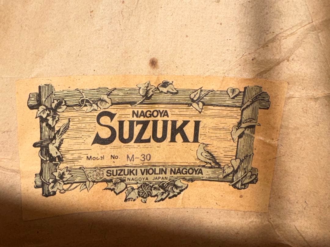 SUZUKIバイオリン製　マンドリン　M-30 専用ケース付き1916-01-1