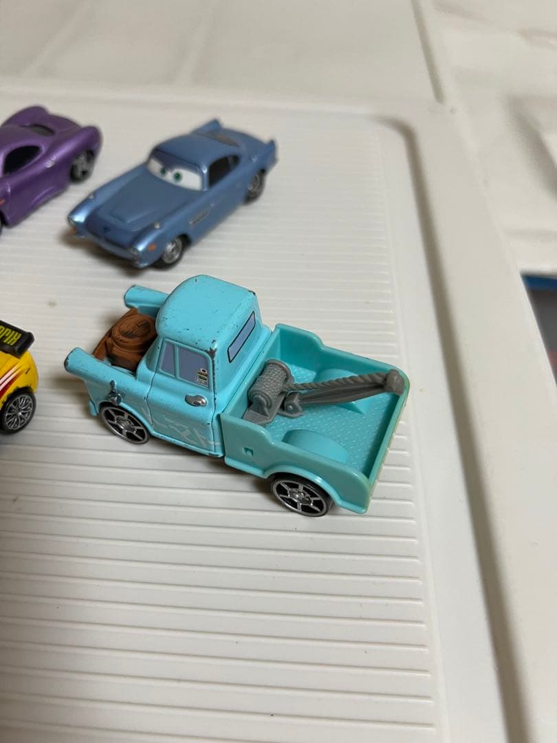 カーズ、ミニカー（マテル）グレム、カルラ、メーター