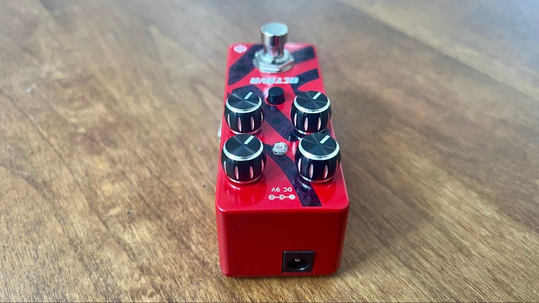 【PIGTRONIX Octava Micro V2】オクターブファズ