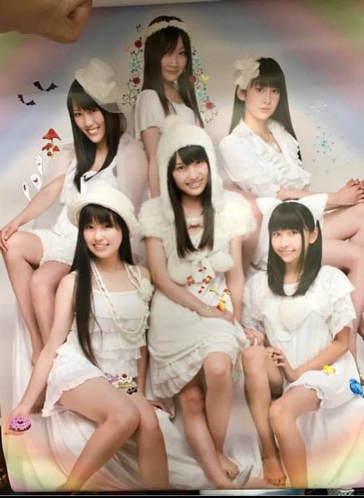 【直筆サイン入り】未使用！ももいろクローバー 2011カレンダー
