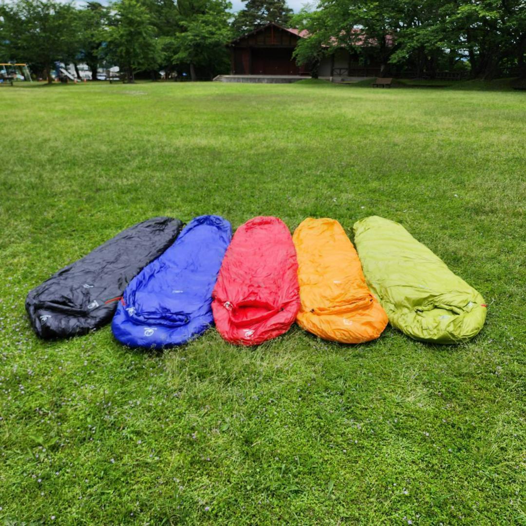 ✨後悔しない寝袋選び✨アウトドア　マミー型　ダウンシュラフ オレンジ 1000g