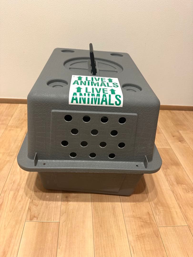美品/犬 猫 ハード キャリーケース ハードクレート 飛行機輸送 車移動 ②