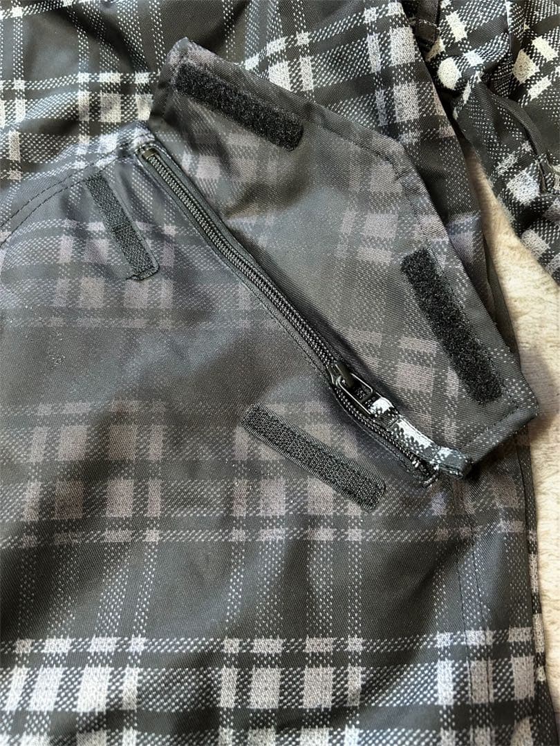 未使用 BURTON スノーボードジャケット ショーンホワイトコレクション L