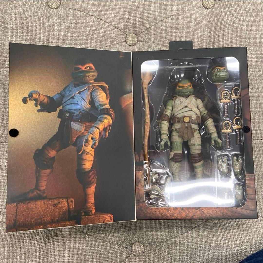 アメリカ直輸入　TMNT公式Mutant Ninja Turtlesフィギュア