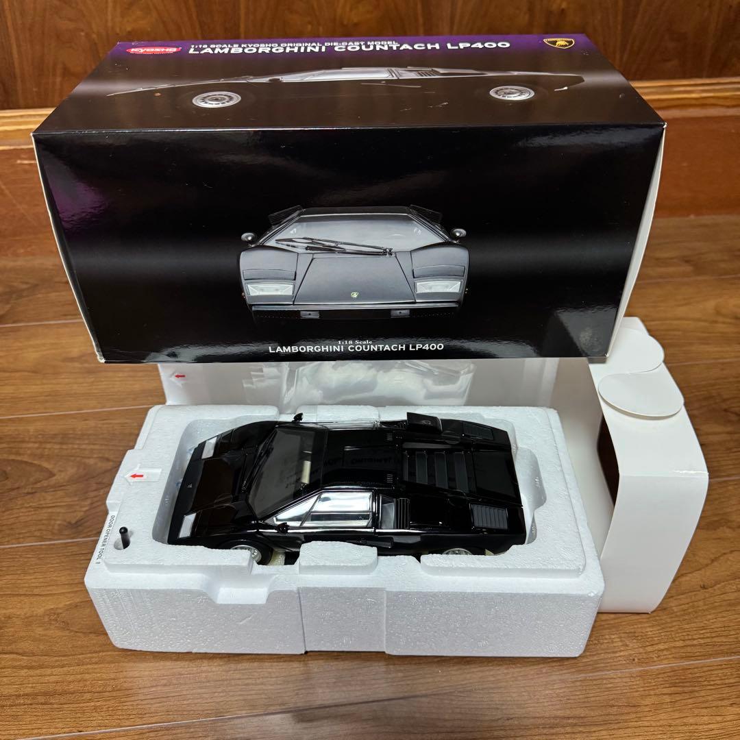 絶版未展示品 京商 1/18 ランボルギーニ カウンタックLP400 ブラック
