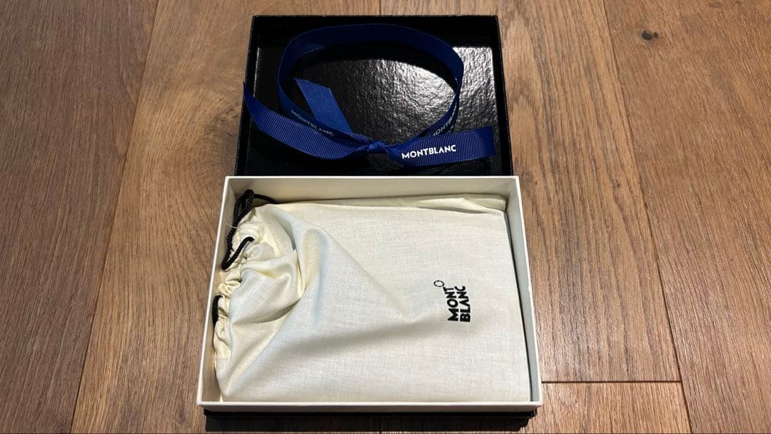 Montblanc パスポートホルダー
