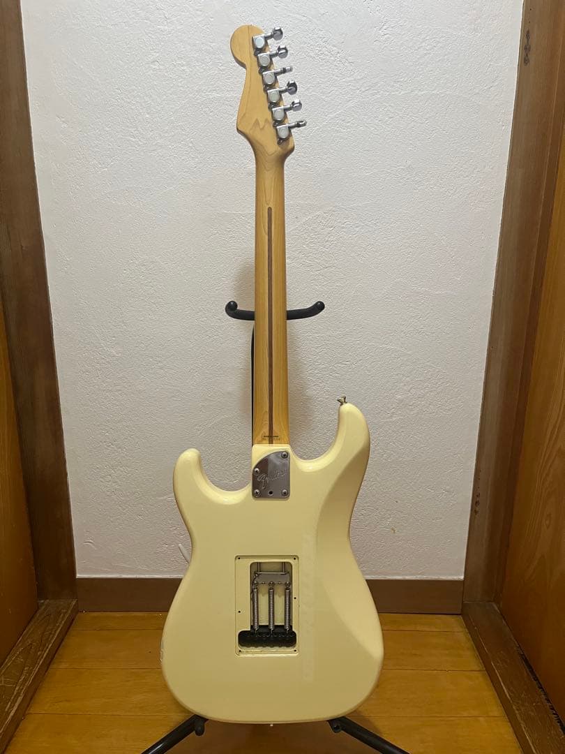 t*n様 fender japan ストラトキャスター ディマジオhs-4/hs