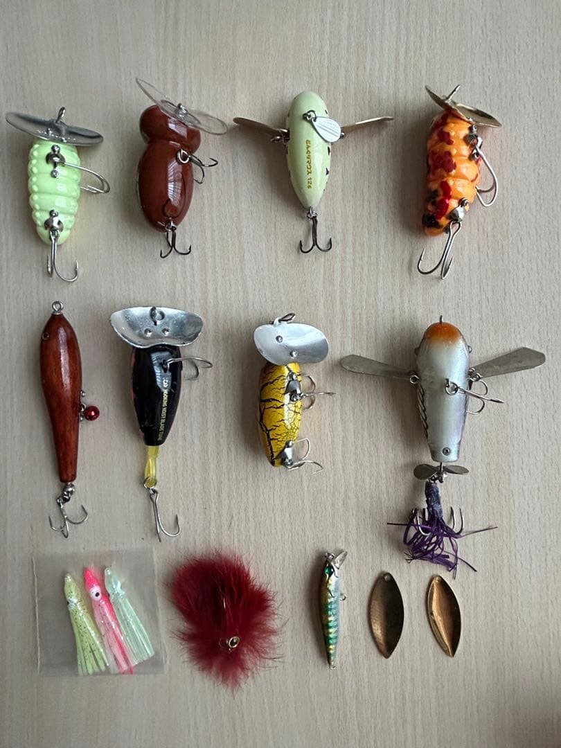 SMITH キャタピー、他ナマズ、バス、雷魚ルアー10個
