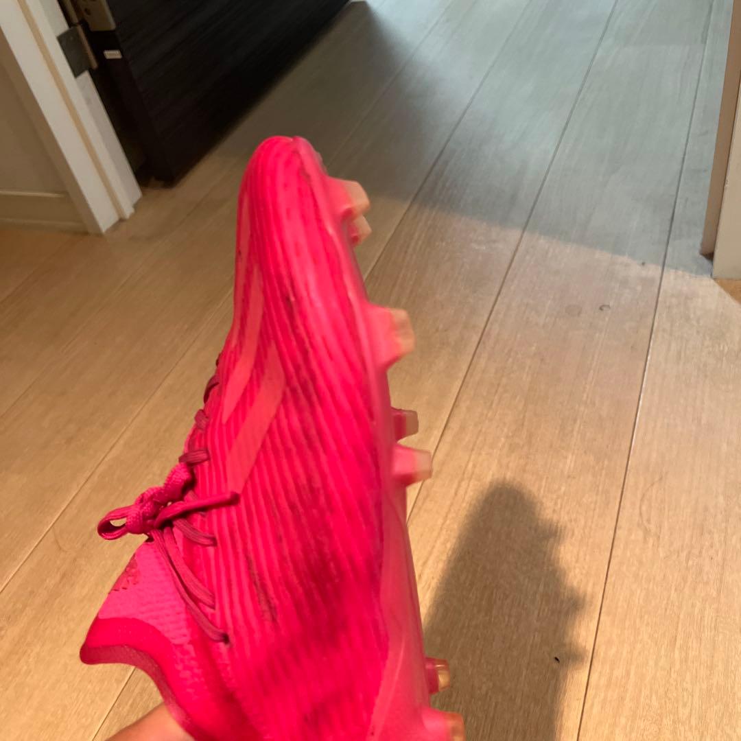 X19.1 サッカー　スパイク　アディダス　adidas