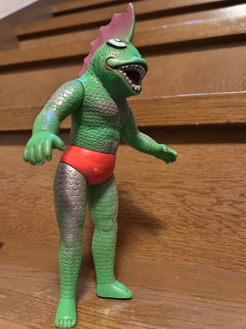 ピラニアン